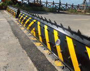 Heavy duty Security Solutions Hydraulic Road Blocker 300mm to 800mm Rising Height