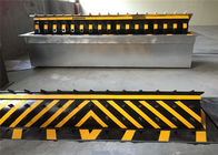 Heavy duty Security Solutions Hydraulic Road Blocker 300mm to 800mm Rising Height