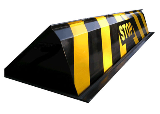 Automatic Hydraulic Road Blocker with 304 Stainless Steel Blade, 70T Loading Capacity, and PLC Control System